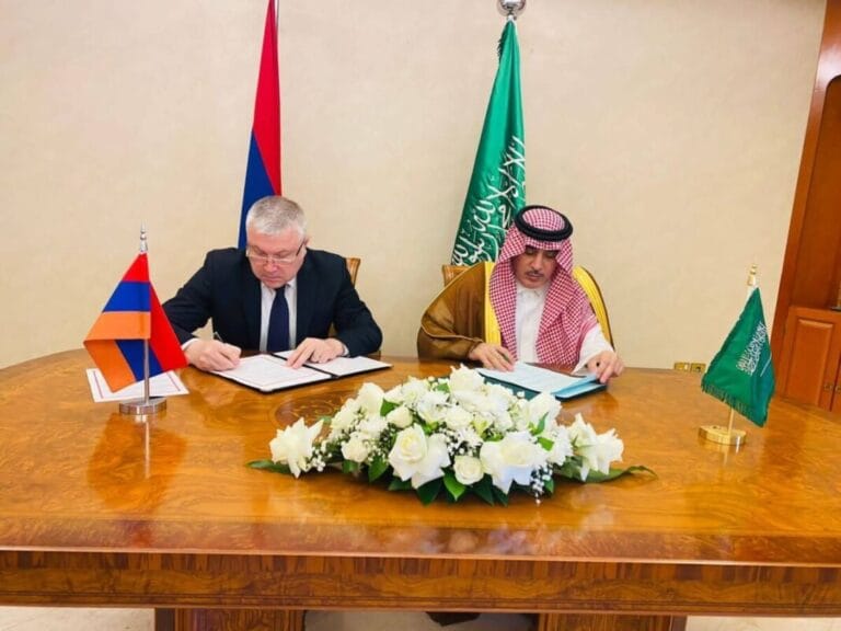 Lire la suite à propos de l’article Quel avenir géopolitique pour l’Arménie 🇦🇲 ?