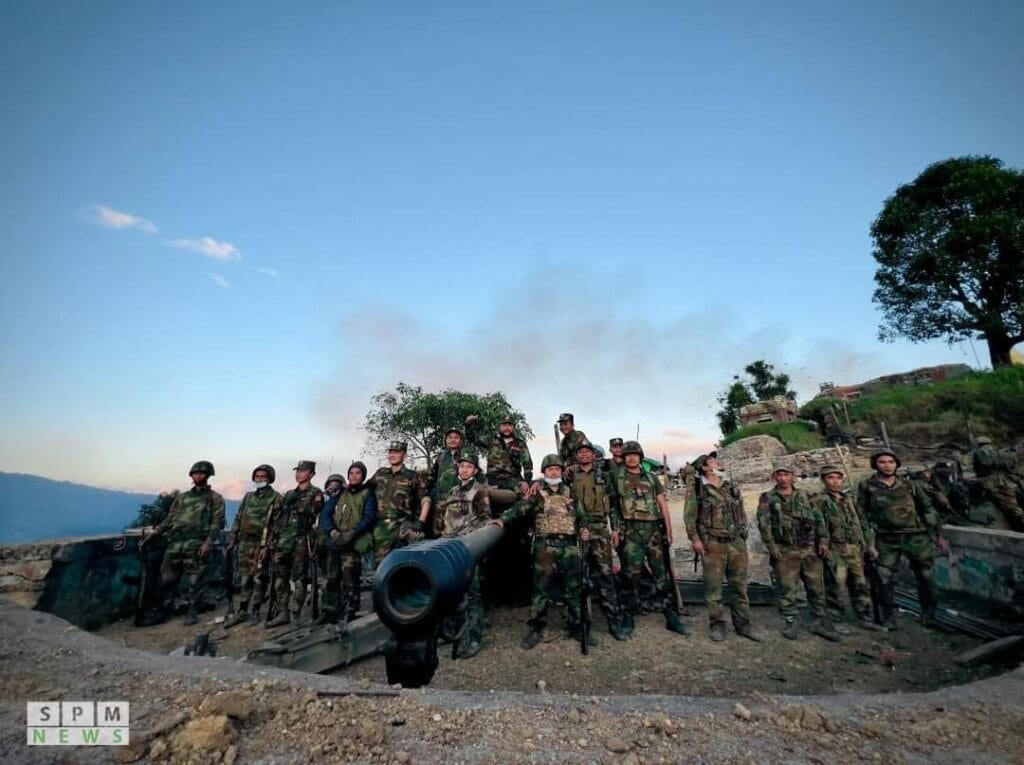 Lire la suite à propos de l’article L’armée Birmane défaite par les rebelles pro-démocratie